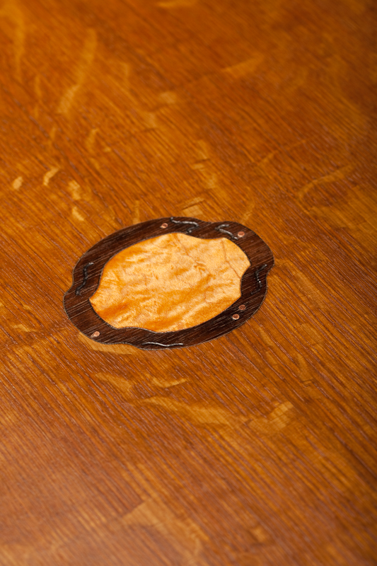 hall-sofa-table-detail