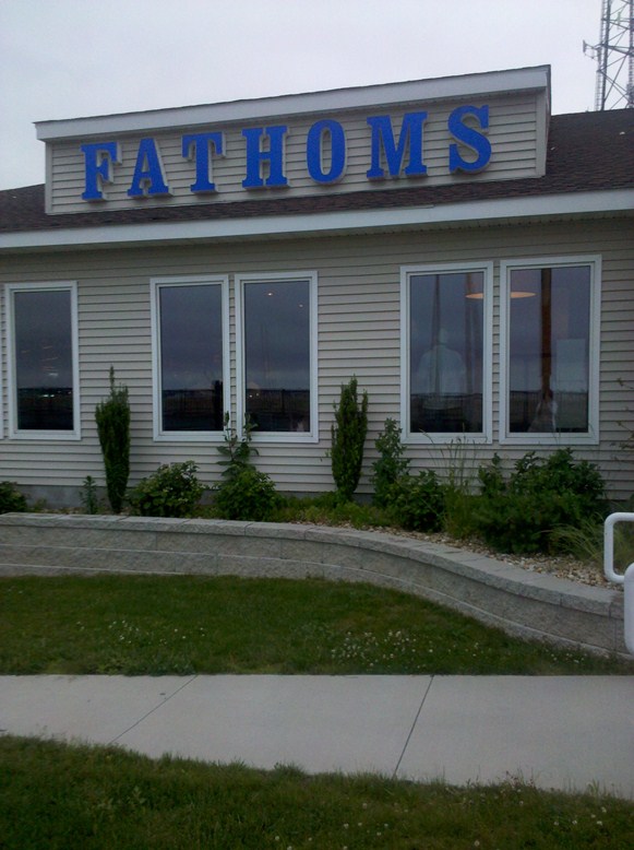 fathoms-restaurant