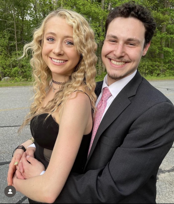 Massachusetts rollover crash claims lives of 23-year old couple – New ...